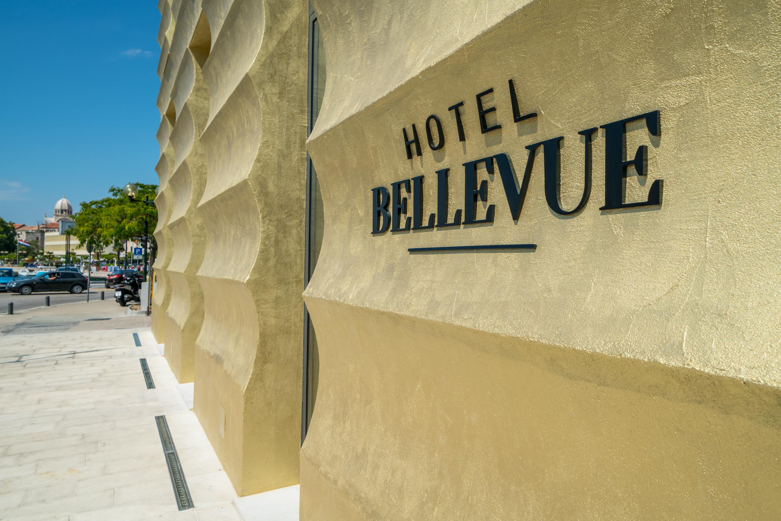 Bellevue Superior City Hotel ชิเบนิก ภายนอก รูปภาพ